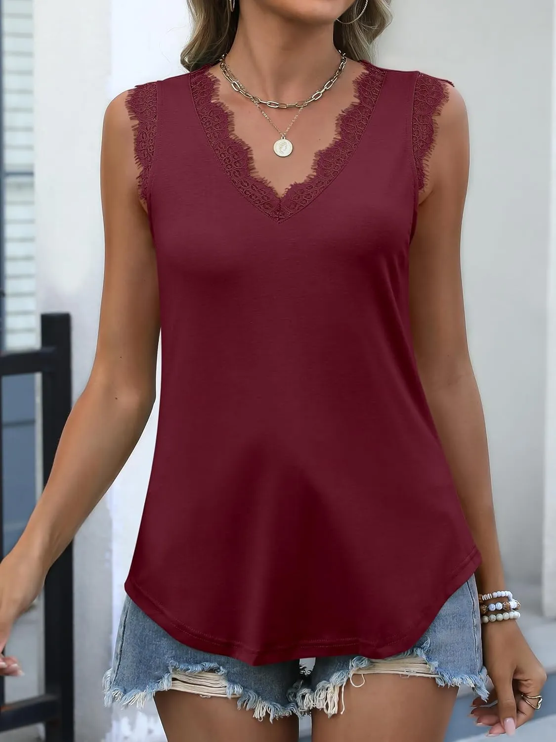 ANRABESS Womens Lace Trim Tank Tops V Neck Sleeveless Shirts 2025 Summer Casual Trendy Dressy Cami Top