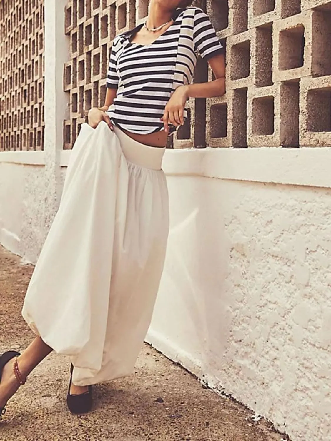 CHARTOU Flowy Long Bubble Skirts for Women Boho Cargo Balloon Skirt Elastic Waist Ruffle Pleated Midi Skirt