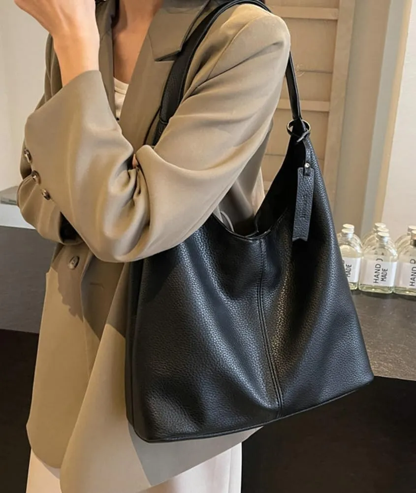 Chic Vegan Leather Hobo Bags for Women Slouchy Tote Purses Retro Shoulder Handbag for Stylish Casual Trendy