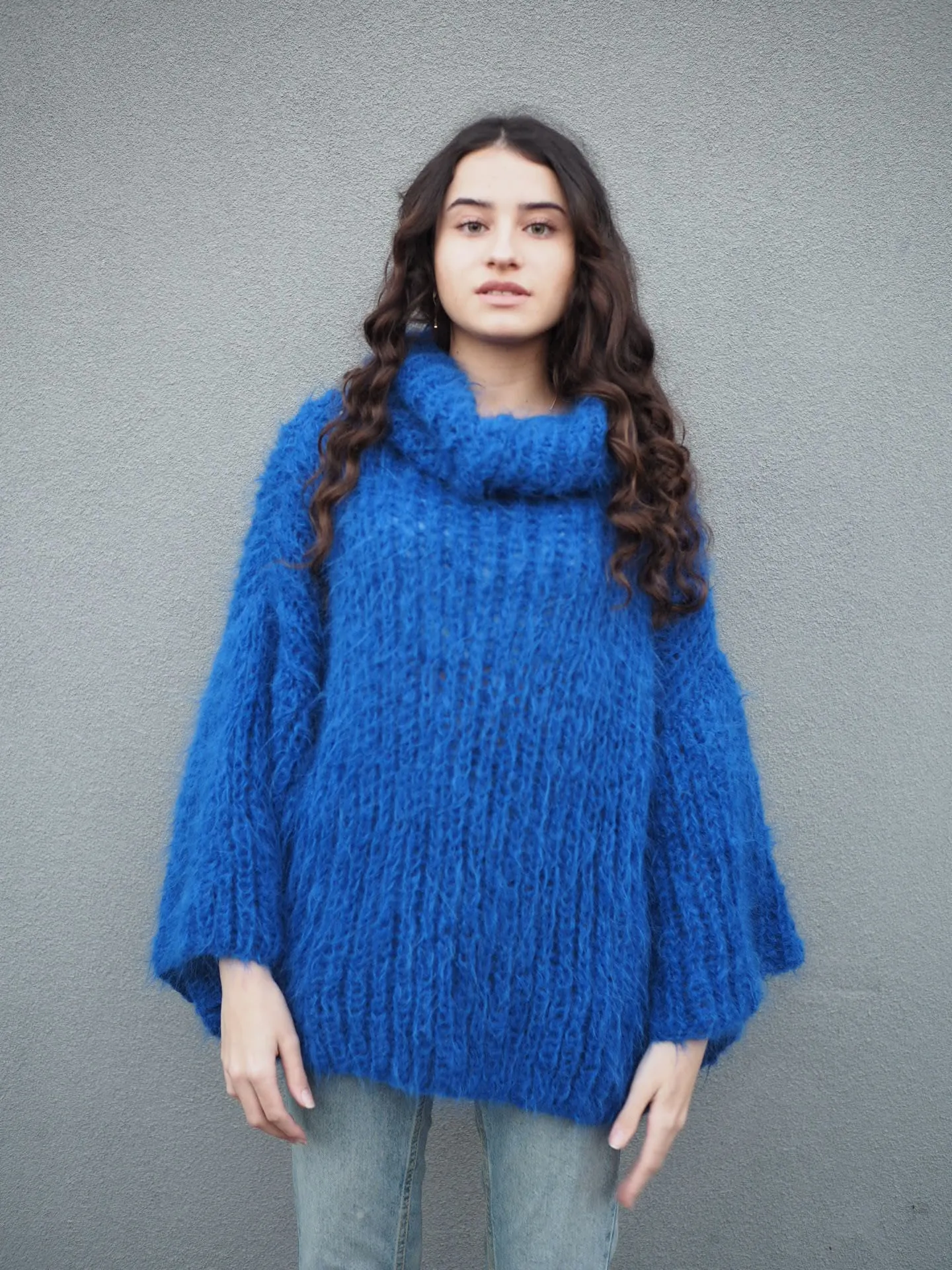 Chunky hand knit sweater with funnel collar