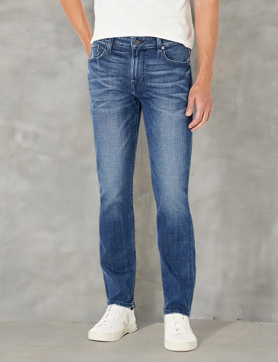 GUESS Men's Slim Straight Jeans