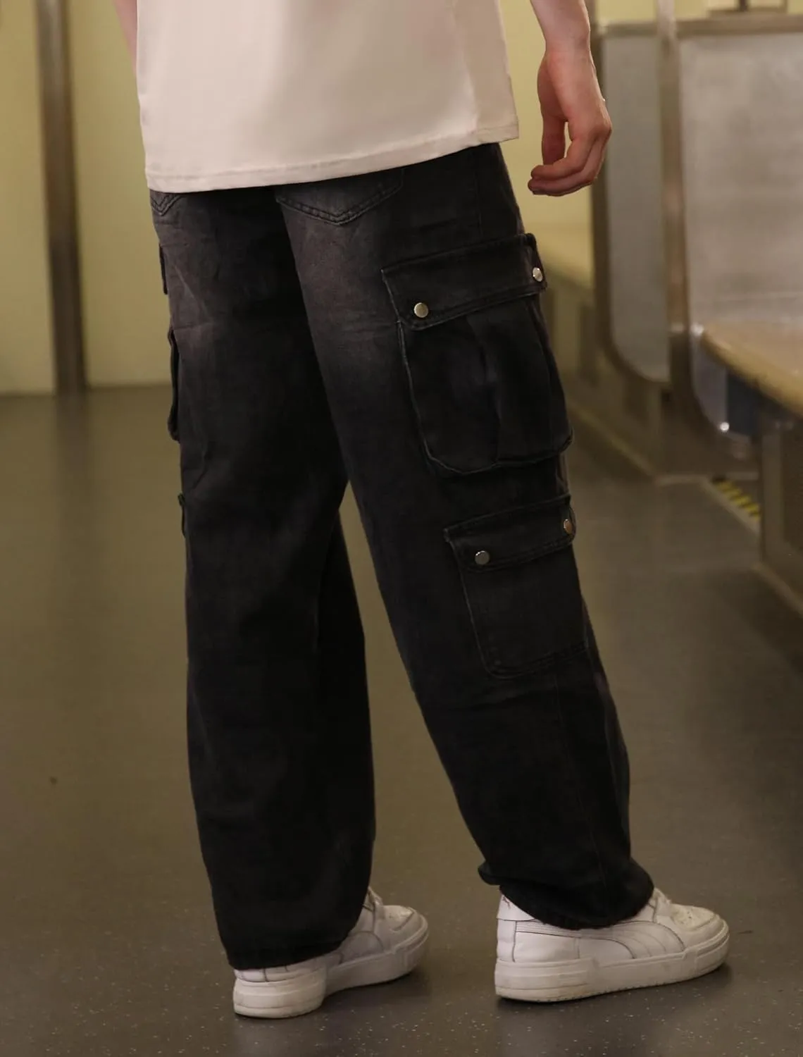 Men's Baggy Cargo Jeans Wide Leg Hip Hop Jeans Loose Fit Multiple Pockets Denim Pants Streetwear