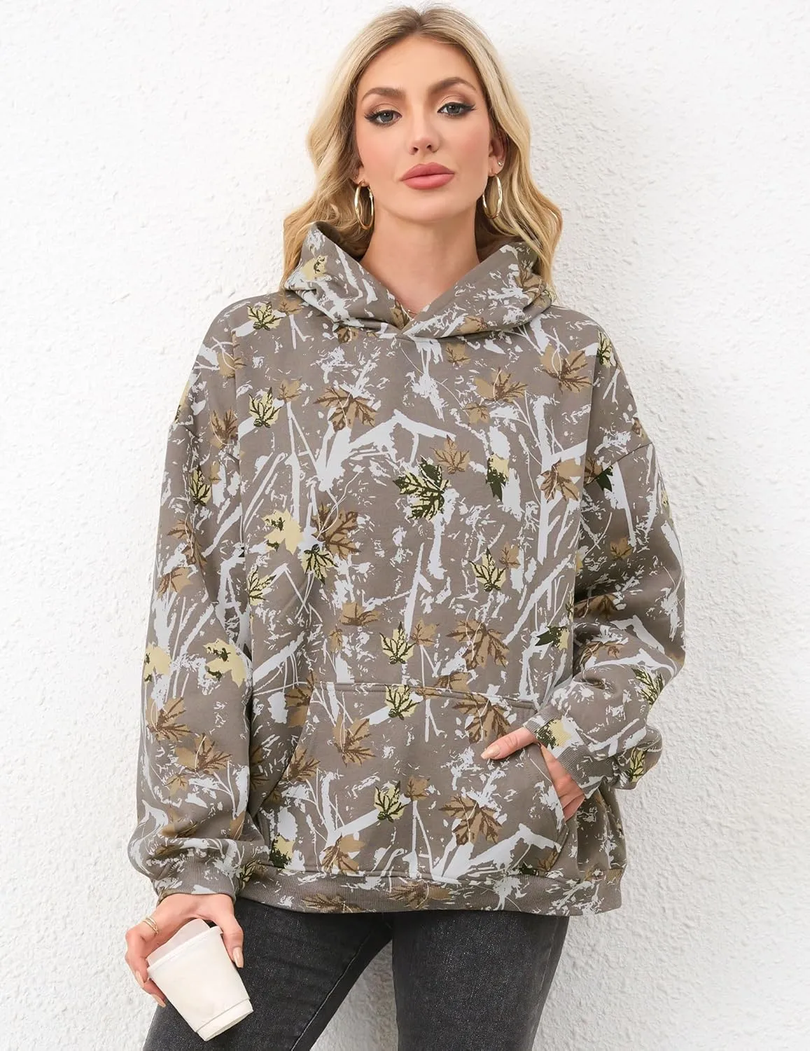 Women Camo Hoodies Oversized Maple Leaf Fleece Hooded Sweatshirt Long Sleeve Fall Trendy Pullover Hoodie with Pocket
