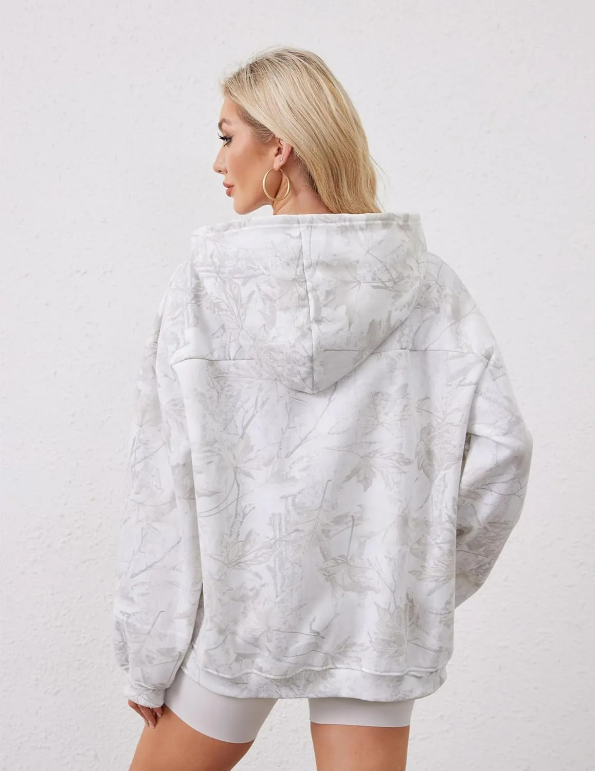 Women Camo Hoodies Oversized Maple Leaf Fleece Hooded Sweatshirt Long Sleeve Fall Trendy Pullover Hoodie with Pocket
