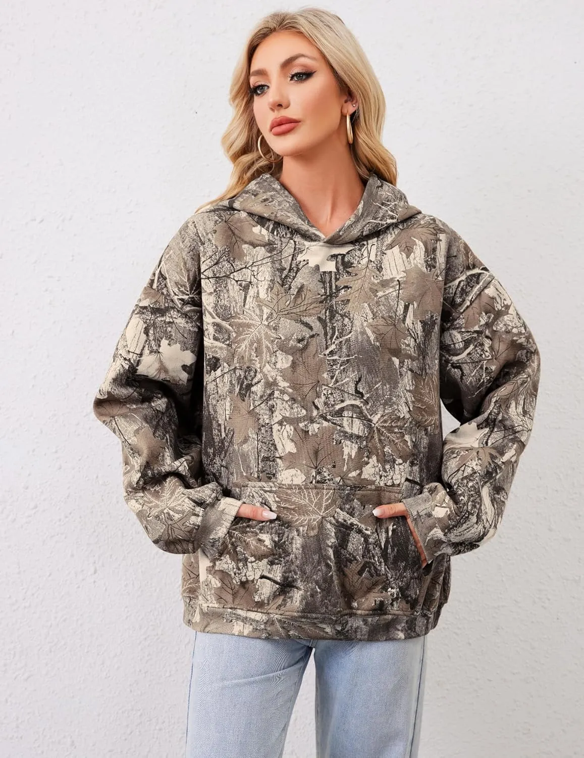 Women Camo Hoodies Oversized Maple Leaf Fleece Hooded Sweatshirt Long Sleeve Fall Trendy Pullover Hoodie with Pocket