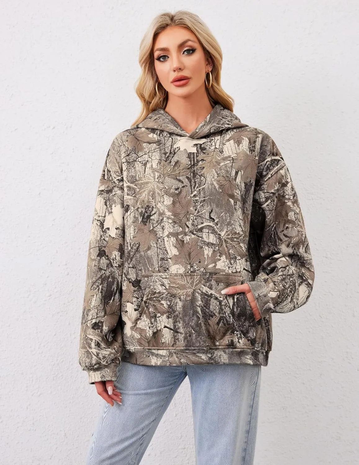 Women Camo Hoodies Oversized Maple Leaf Fleece Hooded Sweatshirt Long Sleeve Fall Trendy Pullover Hoodie with Pocket
