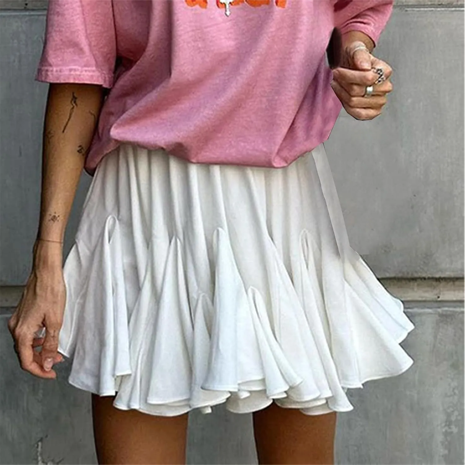 Women's Summer High Waist Pleated Skirts Casual Ruffle Beach Mini Skirt Fashion Elastic High Waisted Short Skirts