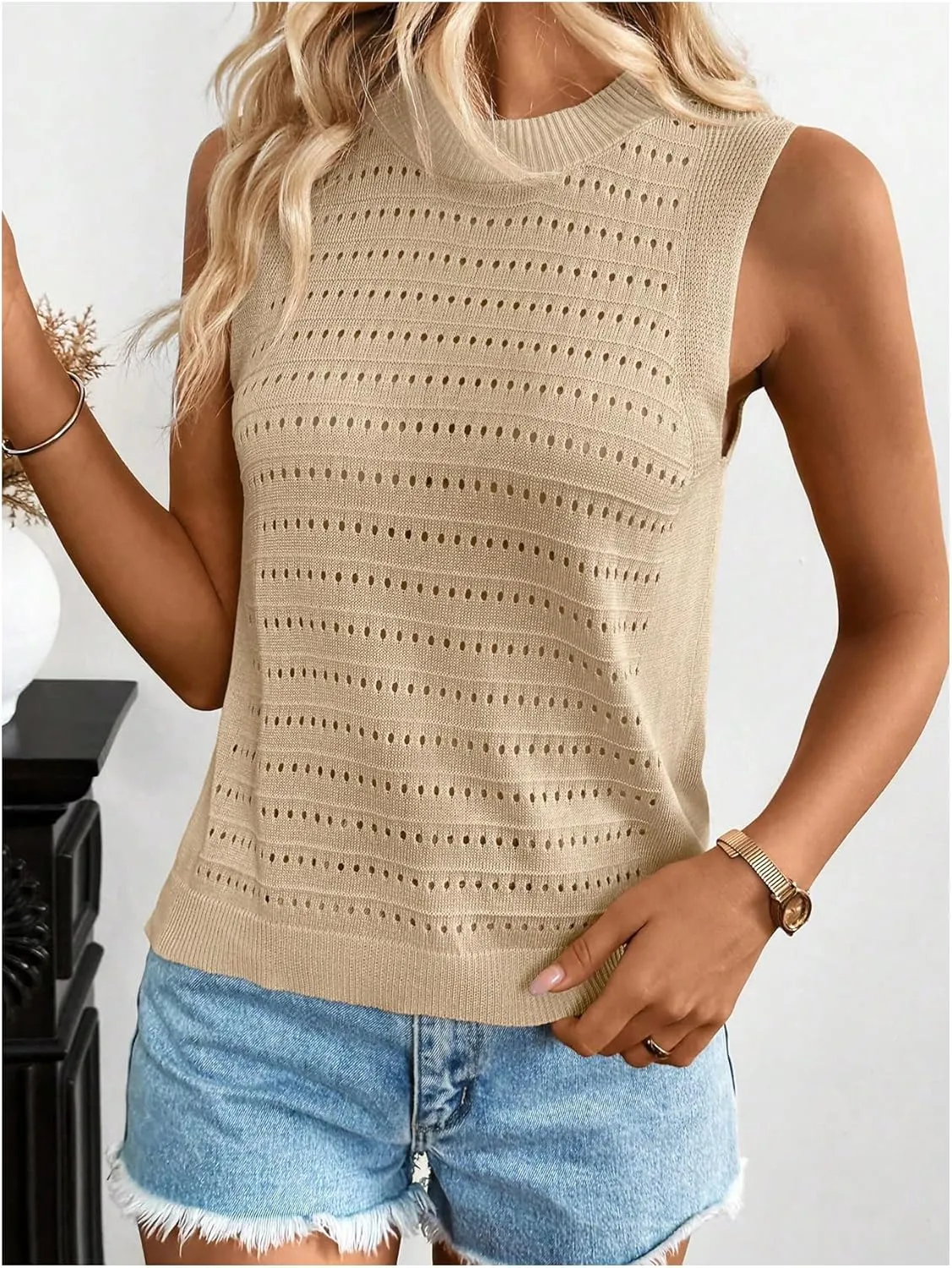 Women's Summer Sleeveless Crochet Tops Hollow Out Crewneck Tank Top Knit Sweater Vest