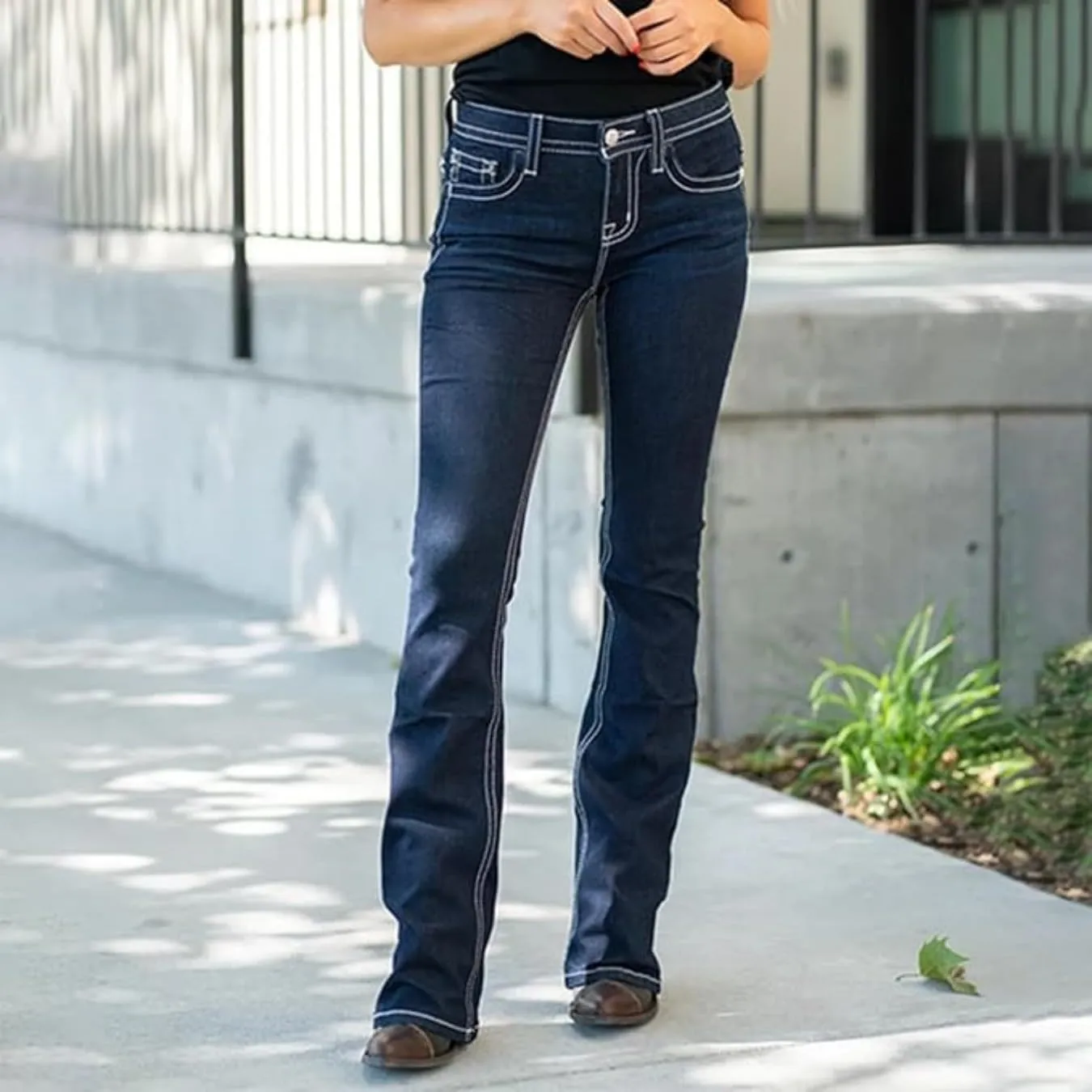 Women's Vintage Stretchy Bootcut Jeans High Waisted Feather Embroidery Jeans Slim Wide Leg Denim Pants